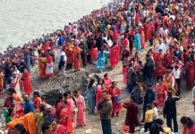 बाराको त्रिवेणीमा कात्तिक स्नानको भीड