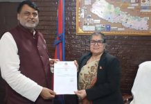 मधेश प्रदेशका मुख्यमन्त्री सोनलले बुझाए लिखित राजीनामा